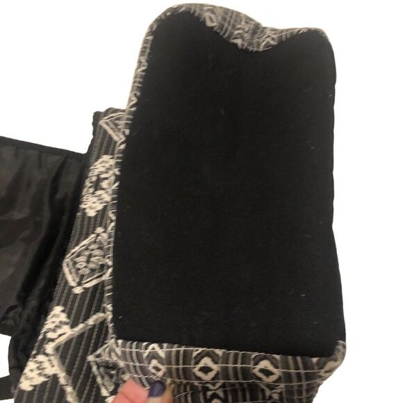 No Boundaries Boho Quilted Backpack Front Snap Pockets Inner Drawstring Closure - Picture 7 of 11